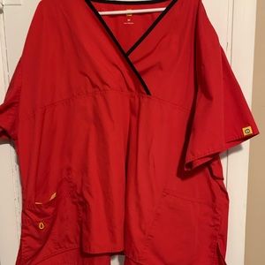 Wonder WINK scrub top ❤️❤️